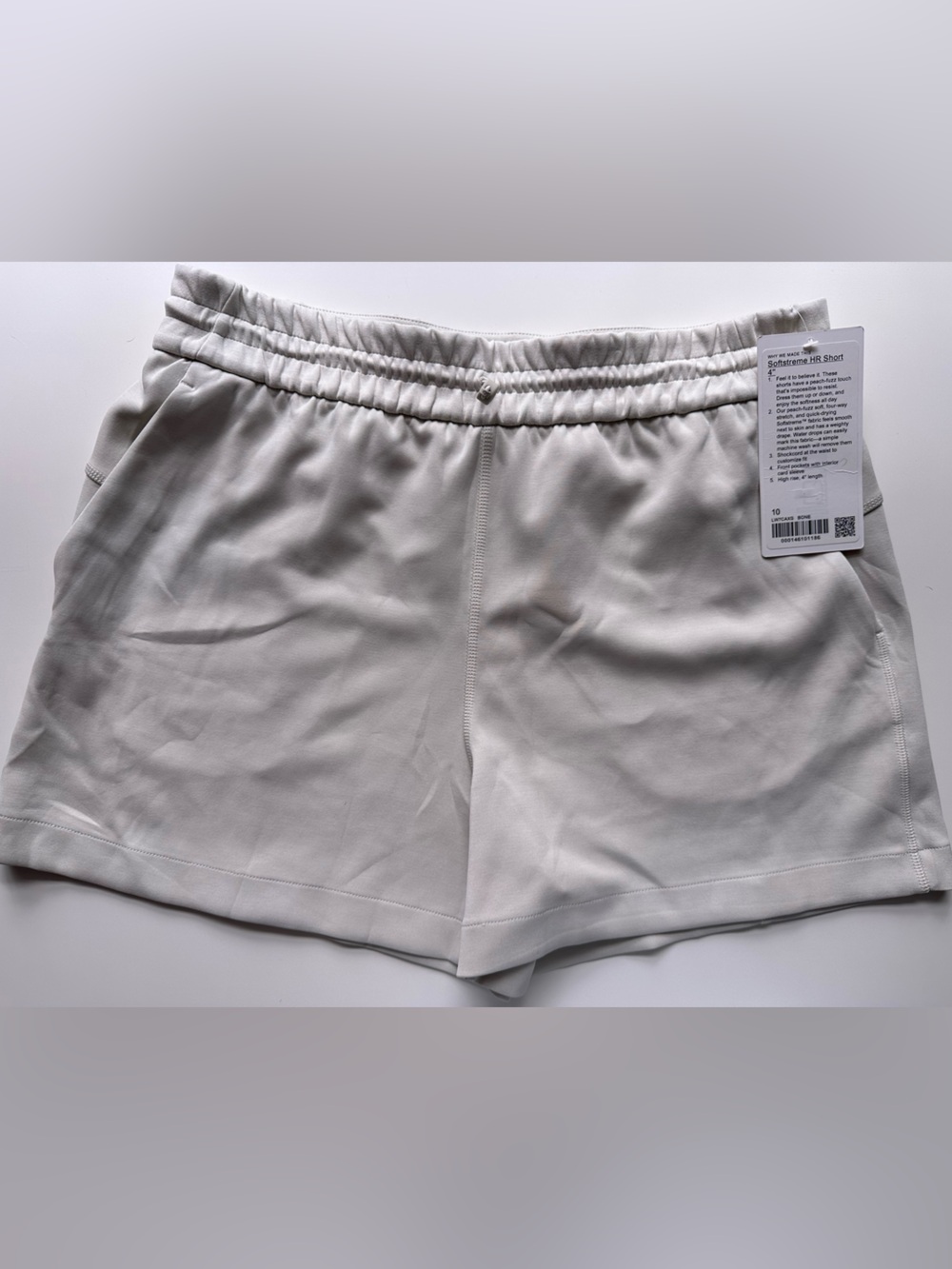 Lululemon Softreme Short High Rise 4” | Size 10 | Bone